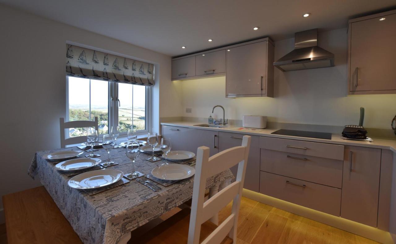 Whispers - 4 Bedroom Modern Family Holiday Home In Salcombe Sleeps 8 Exterior foto